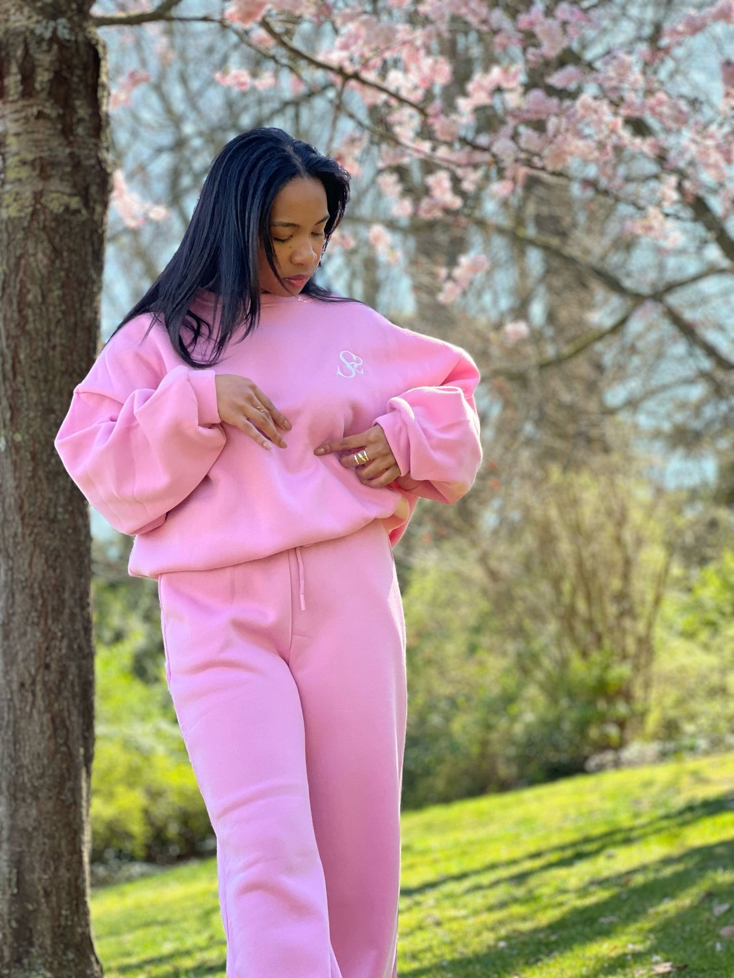 Ensemble sweat sans capuche rose et jogging coupe ample rose